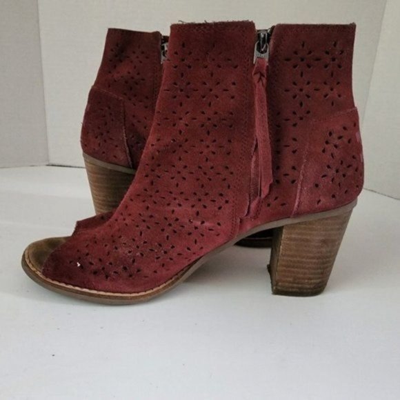 Tom's Majorca Peep Toe Perforated Ankle Booties Burgundy Size 9.5 Suede - Picture 5 of 8